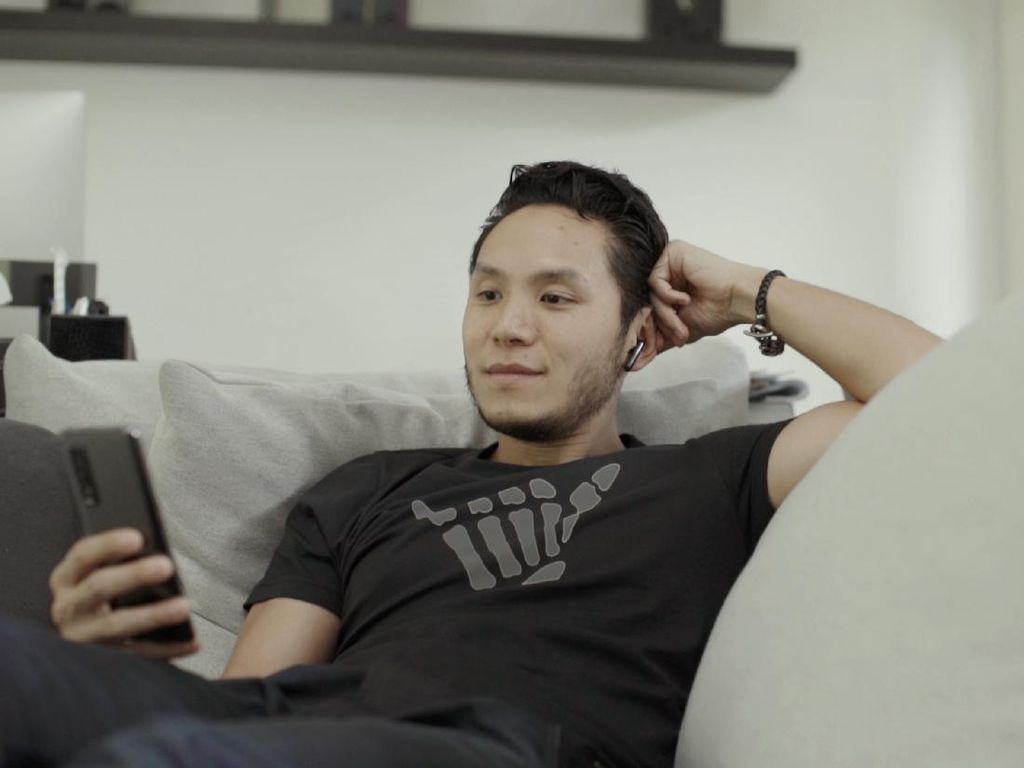 Feisal Hamka Andalkan Smartphone Dukung Karya Seni Lokal Go Global Feisal Hamka Andalkan Smartphone Dukung Karya Seni Lokal Go Global