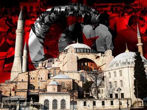 Video: Azan Berkumandang Lagi di Hagia Sophia Video: Azan Berkumandang Lagi di Hagia Sophia