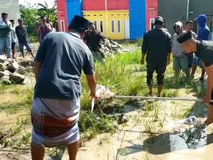 Gas Muncul dari Pipa Air Pemukiman Warga Pinrang Sulsel