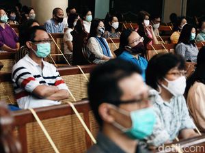 Ibadah Natal Offline di Gereja Katedral Dibatasi 309 Orang