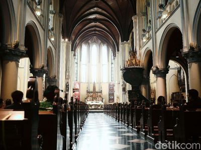 Gereja Katedral Jakarta Kembali Dibuka untuk Ibadah