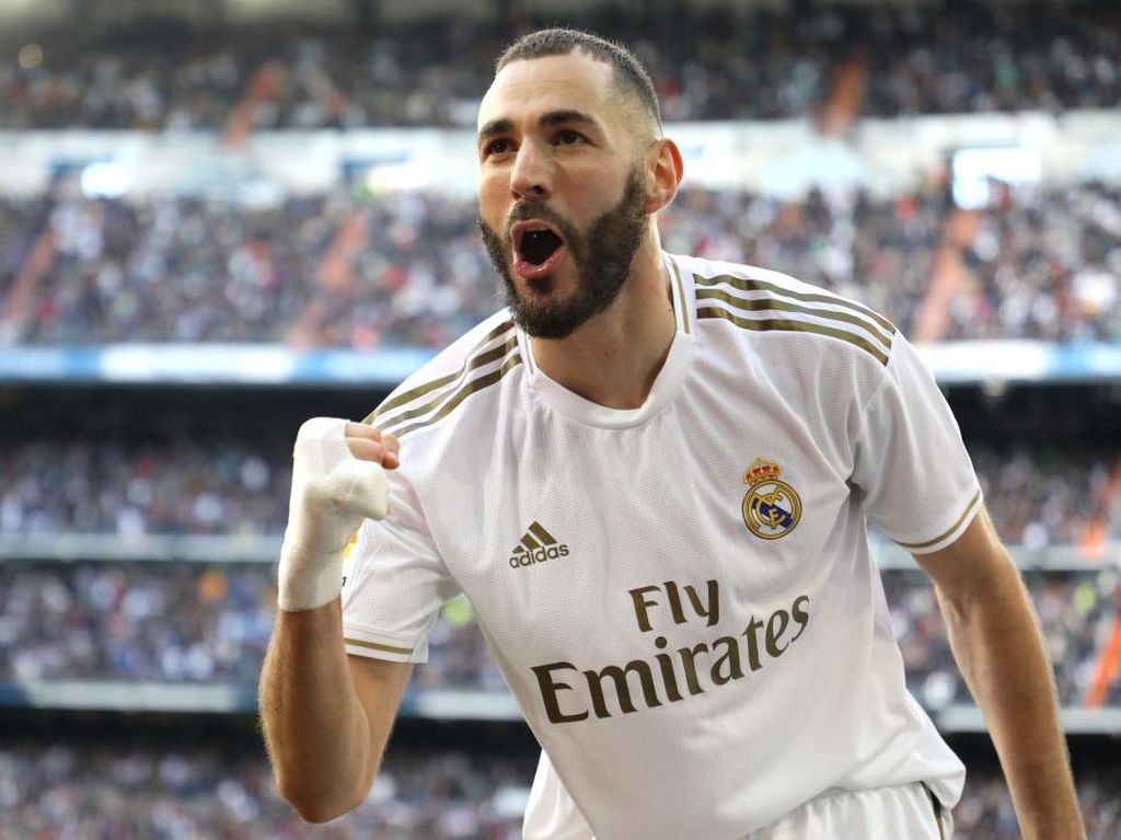 Dipuji Presiden FFF, Benzema Cuma Tertawa Dipuji Presiden FFF, Benzema Cuma Tertawa