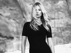 Izinkan Pemotretan Model di Situs Sejarah, Arab Saudi Dikritik