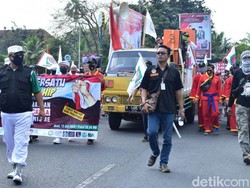 Tolak RUU HIP, Massa Gelar Aksi di DPRD Kebumen