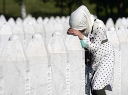 Rumah Sakit di Bosnia Kewalahan dengan Lonjakan Pasien Covid-19