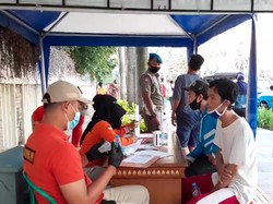 Video: Tak Bermasker, Puluhan Warga Kena Sanksi di Bundaran HI