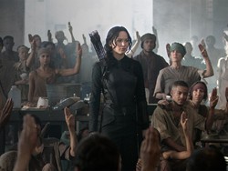 Sinopsis The Hunger Games: Mockingjay Part 1
