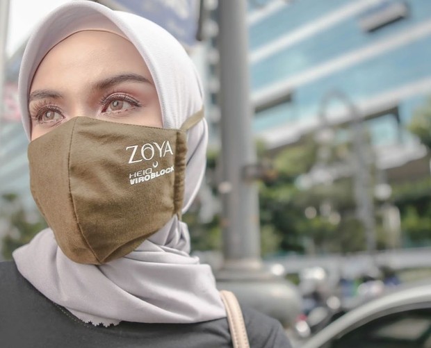 masker antivirus/instagram.com/zoyalovers/ Zoya dan HeiQ juga merilis masker antivirus yang diklaim mampu membunuh virus