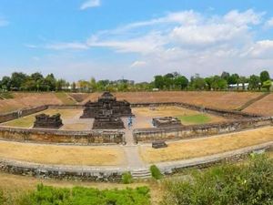 Candi Sambisari Wisata Indah Bawah Tanah di Yogyakarta