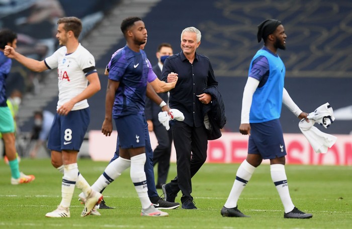 LONDON, ENGLAND - JULY 12: Jose Mourinho, Manager of Tottenham Hotspur celebrates his teams victory after the Premier League match between Tottenham Hotspur and Arsenal FC at Tottenham Hotspur Stadium on July 12, 2020 in London, England. Football Stadiums around Europe remain empty due to the Coronavirus Pandemic as Government social distancing laws prohibit fans inside venues resulting in all fixtures being played behind closed doors. (Photo by Michael Regan/Getty Images)