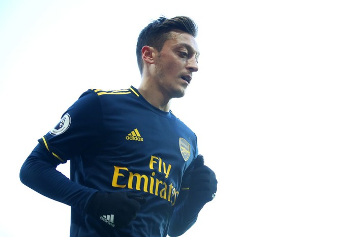 NORWICH, ENGLAND - DECEMBER 01: Mesut Ozil of Arsenal  during the Premier League match between Norwich City and Arsenal FC at Carrow Road on December 01, 2019 in Norwich, United Kingdom. (Photo by Julian Finney/Getty Images)