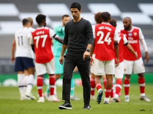 Arsenal Mulai Liga Inggris dengan Kondisi Pincang Arsenal Mulai Liga Inggris dengan Kondisi Pincang