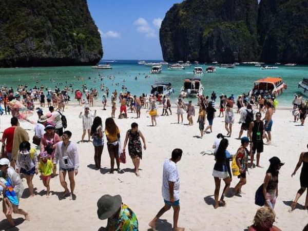 Potret Momen Negara Asia Tenggara yang Overtourism