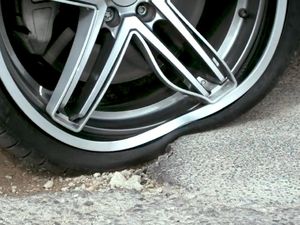 Mantap, Pelek Ini Dijamin Anti Peyang Mantap, Pelek Ini Dijamin Anti Peyang