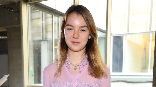 Gaya Princess Alexandra, Cucu Grace Kelly yang Eksis di Acara Fashion Dunia