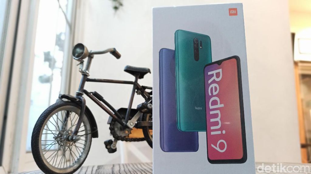Unboxing Redmi 9, Ponsel Murah Xiaomi Bawa Lima Kamera