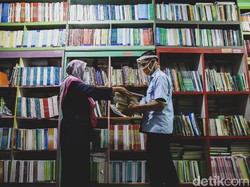 Ketua Komisi X DPR: Sejarah Harus Tetap Jadi Mata Pelajaran Wajib!