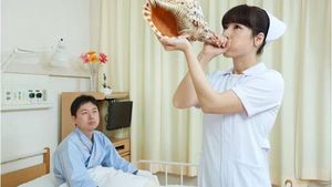 Gaya Model di 8 Foto Ilustrasi Ini Bikin Kamu Gagal Paham Sekaligus Ngakak