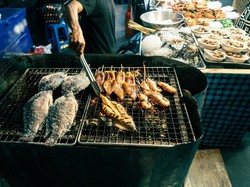 5 Tempat Kulineran Seafood Malam Hari di Pasar Modern
