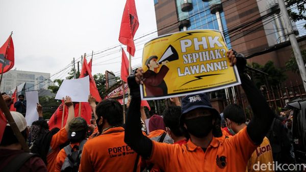 Tuntut Hak, Eks Porter Geruduk Lion Air Tower