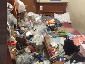 Viral Kamar Kos Penuh Sampah, Diduga Hoarding Disorder