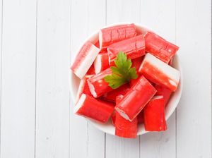 Terungkap! Crab Stick Sama Sekali Tak Mengandung Daging Kepiting