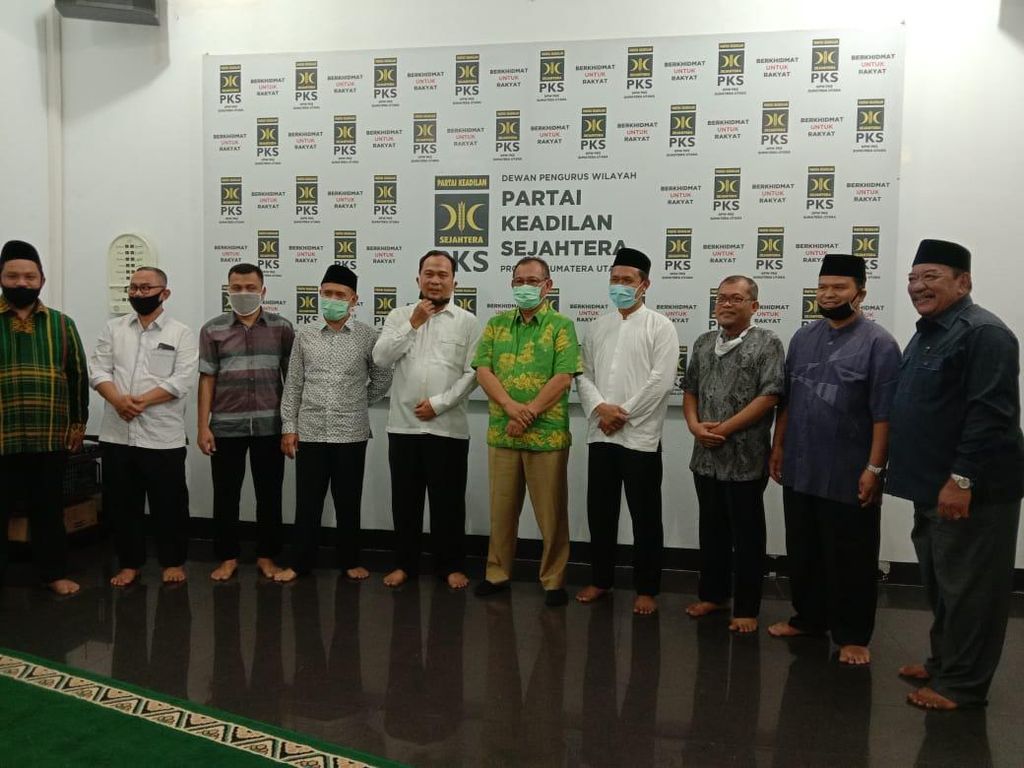 Datangi PKS Jelang Pilkada Medan, Akhyar Nasution: Insyaallah Sejalan Datangi PKS Jelang Pilkada Medan, Akhyar Nasution: Insyaallah Sejalan