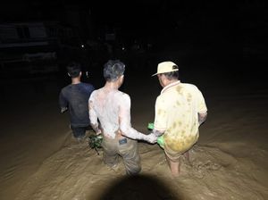 Banjir Bandang di Luwu Utara, Listrik Mati-Jaringan Telekomunikasi Sulit
