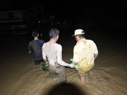 Banjir Bandang di Luwu Utara, Listrik Mati-Jaringan Telekomunikasi Sulit