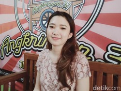 Cerita Daniella Bakul Angkringan Cantik: Sering Digoda-Diajak Foto