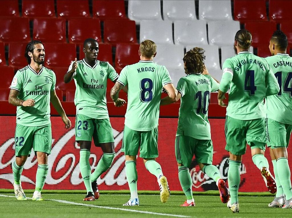 Ferland Mendy, Pencetak Gol ke-21 Madrid di LaLiga Musim Ini Ferland Mendy, Pencetak Gol ke-21 Madrid di LaLiga Musim Ini