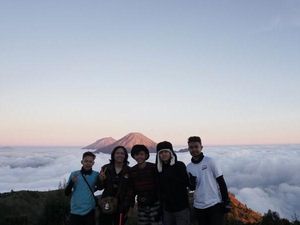 Perdana Mendaki Gunung Prau, Langsung Jatuh Hati