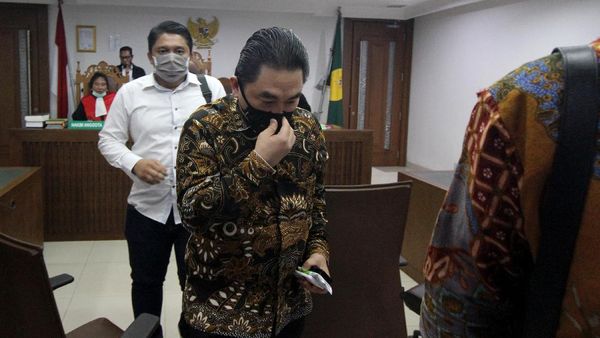 Hakim Tunda Pengesahan PKPU KCN