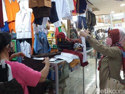 Tahun Ajaran Baru, Penjualan Seragam Sekolah di Surabaya Anjlok Hingga 75%