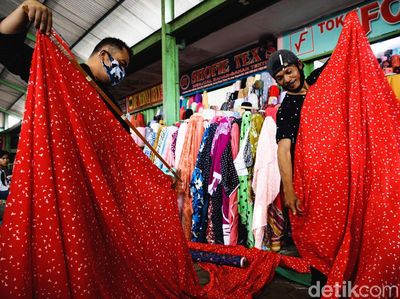 Roda Ekonomi di Pasar Cipadu Kembali Berputar Saat New Normal
