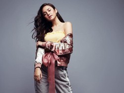 Syifa Hadju Terjun ke Musik karena Melly Goeslaw