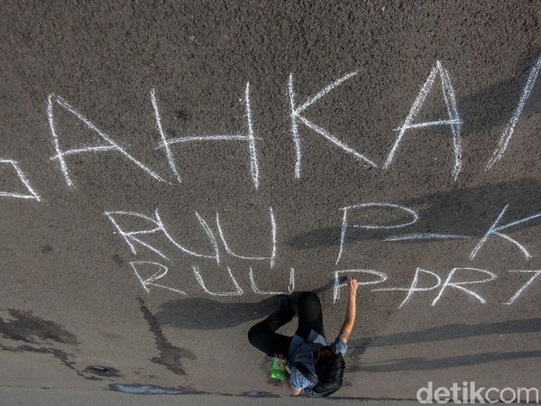 Meski Sulit, Aktivis Tetap Upayakan RUU PKS ke DPR