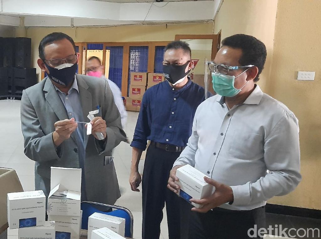 Unair Sediakan 6.000 Rapid Test Gratis untuk UTBK Tahap 2 Unair Sediakan 6.000 Rapid Test Gratis untuk UTBK Tahap 2