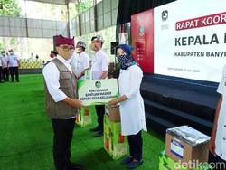 Apresiasi Kades dan BPD Tangani COVID-19, Bupati Anas: Harus Tambah Kompak