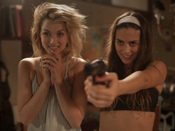 Sinopsis Knock Knock, Tayang di Bioskop Trans TV