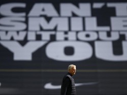 Penampakan di Laptop Jose Mourinho Ini Hebohkan Fans