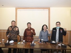 6 Serikat Buruh Bertahan Kawal RUU Ciptaker Klaster Ketenagakerjaan