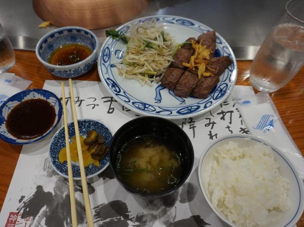 Wisata Kuliner Wajib Coba di Jepang: Kobe Beef Wisata Kuliner Wajib Coba di Jepang: Kobe Beef