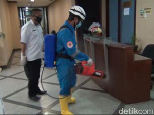 Wagub Kaltim Positif COVID-19, Kantor Gubernur Disemprot Disinfektan