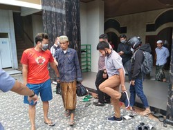 Kabar Dugaan ODGJ Pria Pengancam Bom McD Makassar