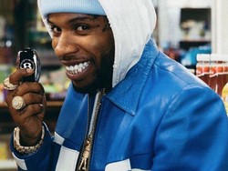 Rapper Ini Ditahan Usai Pesta Bareng Kylie Jenner