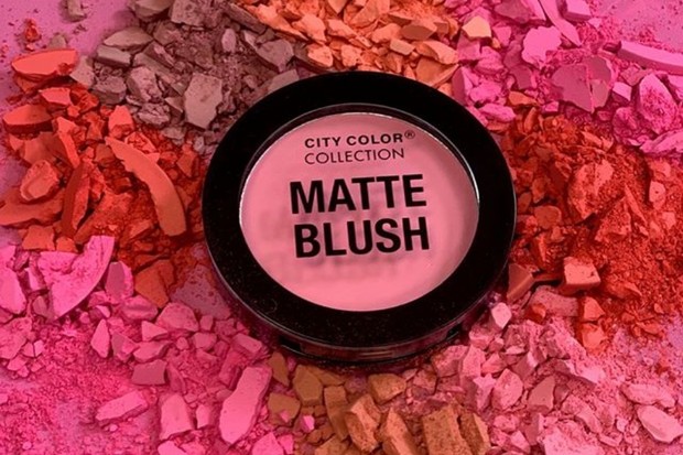 City Color Matte Blush makeup yang cocok untuk semua jenis kulit