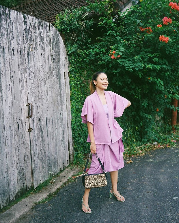 Melody Amadea/www.instagram.com/melodyamadeas/ Gaya kece Influencer cantik Indonesia di Bali