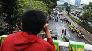 Aksi Demo PA 212 di DPR Jadi Tontonan