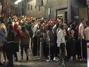 Apakah Membuka Kembali Klub Malam di Australia Merupakan Langkah Tepat?